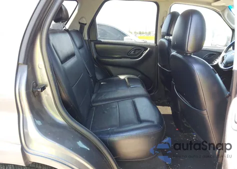 2006 Ford Escape Limited z USA, uszkodzony, nr VIN 1FMCU04146KA73076